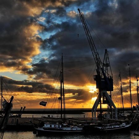 Havenkraan Van Harlingen Exterior foto